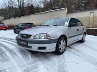 Gebraucht Toyota Avensis Sol 129 PS (94 kW) 2002 Silber Limousine