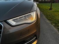 Gebraucht Audi A3 Sportback 150 PS (110 kW) 2016 Grau Kleinwagen