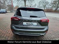 Gebraucht Ford Focus ST-Line 155 PS (114 kW) 2024 Grau Limousine