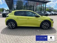 Neu Peugeot 208 GT 136 PS (100 kW) 2026 Gelb Kleinwagen