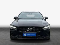 Gebraucht Volvo V60 Plus 197 PS (144 kW) 2024 Schwarz Kombi