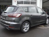 Gebraucht Ford S-MAX Titanium 190 PS (139 kW) 2022 Magnetic Van / Kleinbus
