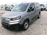 Neu Fiat Doblò 110 PS (80 kW) 2025 Grau Van / Kleinbus