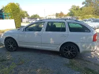 Gebraucht Skoda Octavia 140 PS (102 kW) 2011 Weiß Kombi