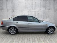 Gebraucht BMW 320 170 PS (125 kW) 2003 Silber Limousine
