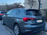Gebraucht Fiat Tipo 120 PS (88 kW) 2018 Grau Kombi