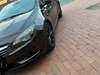 Usado Opel Cascada 165 HP (121 kW) 2014 Castanho Cabrios
