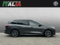Używany Ford Focus ST-Line 125 KM (91 kW) 2022 Szary Sedan/Limuzyna