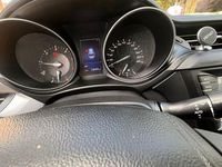Gebraucht Toyota Avensis T2 143 PS (105 kW) 2016 Weiß Kombi