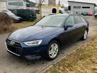 Gebraucht Audi A4 Basis 204 PS (150 kW) 2022 Blau Kombi
