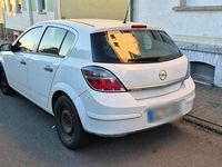 Gebraucht Opel Astra 90 PS (66 kW) 2009 Weiß Limousine