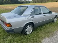 Gebraucht Mercedes 190 Sportline 112 PS (82 kW) 1993 Limousine