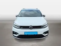 Gebraucht VW Touran Highline 150 PS (110 kW) 2025 Weiß Van / Kleinbus