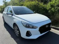 Gebraucht Hyundai i30 110 PS (80 kW) 2018 Weiß Kombi