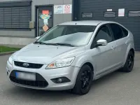 Gebraucht Ford Focus 100 PS (73 kW) 2009 Kleinwagen