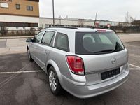 Gebraucht Opel Astra Edition 105 PS (77 kW) 2005 Silber Kombi