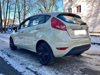 Gebraucht Ford Fiesta 96 PS (70 kW) 2009 Grün Kleinwagen