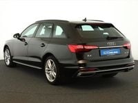 Używany Audi A4 Advanced 204 KM (150 kW) 2023 Czarny Kombi
