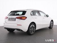 Gebraucht Mercedes A180 Progressive 136 PS (100 kW) 2025 Weiß Limousine