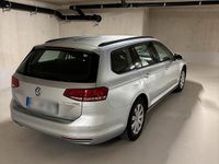 Gebraucht VW Passat 150 PS (110 kW) 2016 Silber Kombi