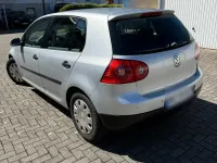 Gebraucht VW Golf V 102 PS (75 kW) 2005 Grau Kleinwagen
