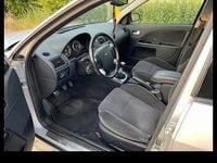 Gebraucht Ford Mondeo 125 PS (91 kW) 2001 Silber Kombi