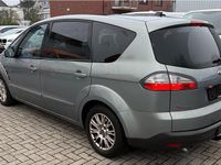 Gebraucht Ford S-MAX Titanium 140 PS (102 kW) 2010 Grau Van / Kleinbus