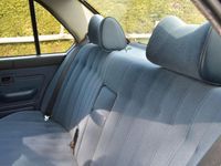 Gebraucht BMW 525 129 PS (94 kW) 1986 Blau Limousine