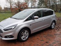 Gebraucht Ford S-MAX S 160 PS (117 kW) 2018 Silber Van / Kleinbus