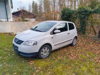 Gebraucht VW Fox 54 PS (39 kW) 2008 Weiß Kleinwagen