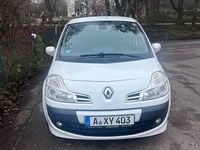 Gebraucht Renault Grand Modus Dynamique 103 PS (75 kW) 2011 Weiß Van / Kleinbus