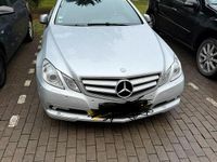 Gebraucht Mercedes E250 204 PS (150 kW) 2010 Silber Coupé