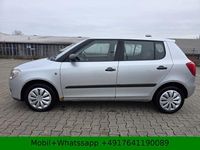 Gebraucht Skoda Fabia Classic 60 PS (44 kW) 2009 Silber Limousine