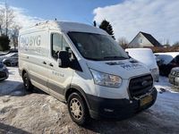 Gebraucht Ford Transit 131 PS (96 kW) 2020 Weiß Van / Kleinbus
