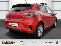 Gebraucht Renault Clio V Evolution 101 PS (74 kW) 2024 Dezirrot metallic Limousine