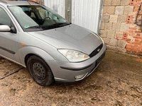 Gebraucht Ford Focus 100 PS (73 kW) 2003 Silber Kombi