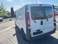 Second-hand Opel Vivaro 114 CP (83 kW) 2012 Alb Monovolum
