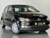 Gebraucht VW Polo Comfortline 75 PS (55 kW) 2015 Schwarz Limousine
