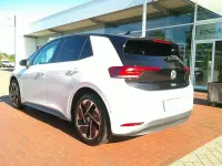 Gebraucht VW ID.3 Pro Performance 150 kW (204 PS) 2022 Weiß Kleinwagen