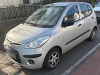 Gebraucht Hyundai i10 75 PS (55 kW) 2010 Silber Kleinwagen