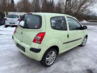 Gebraucht Renault Twingo Authentique 58 PS (42 kW) 2009 Pastellgrün Kleinwagen