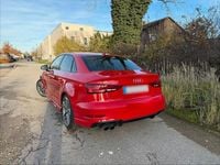 Gebraucht Audi A3 S-Line 190 PS (139 kW) 2018 Rot Limousine