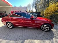 Gebraucht Mercedes C180 156 PS (114 kW) 2016 Rot Limousine