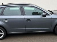 Gebraucht Audi A3 Ambiente 150 PS (110 kW) 2019 Grau Limousine