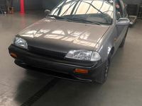 Gebraucht Suzuki Swift 54 PS (39 kW) 1991 Grau Kleinwagen