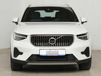Second-hand Volvo XC40 Core 211 CP (155 kW) 2022 Alb SUV