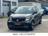 Gebraucht Smart ForFour Electric Drive 60 kW (82 PS) 2018 Schwarz Limousine
