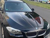 Gebraucht BMW 520 184 PS (135 kW) 2013 Schwarz Kombi
