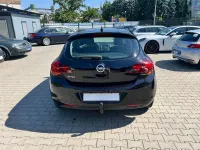 Gebraucht Opel Astra Cosmo 116 PS (85 kW) 2010 Schwarz Limousine