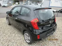Gebraucht Kia Picanto Edition 7 69 PS (50 kW) 2013 Schwarz Kleinwagen